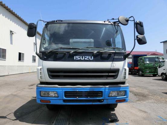 2005 いすゞ　ギガ