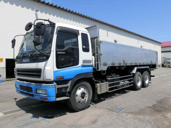 2005 いすゞ　ギガ