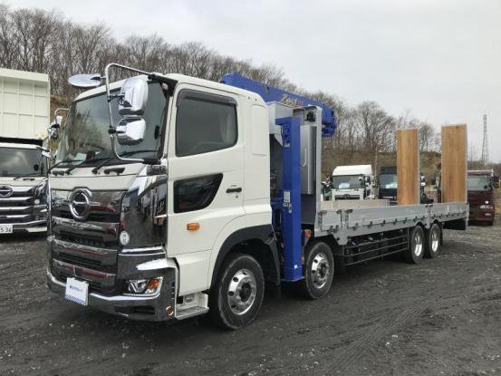 2024 日野　プロフィア