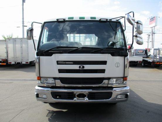 2003 日産UD　ビックサム