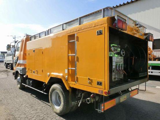 2001 三菱ふそう　ファイター