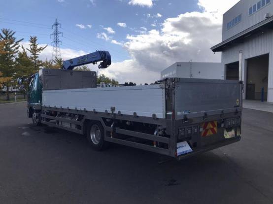 2017 三菱ふそう　ファイター