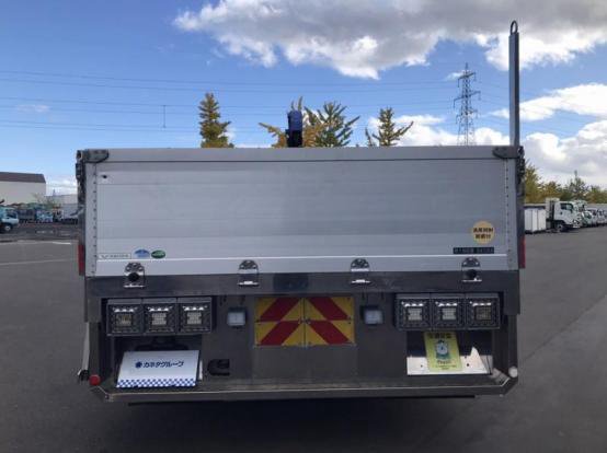 2017 三菱ふそう　ファイター