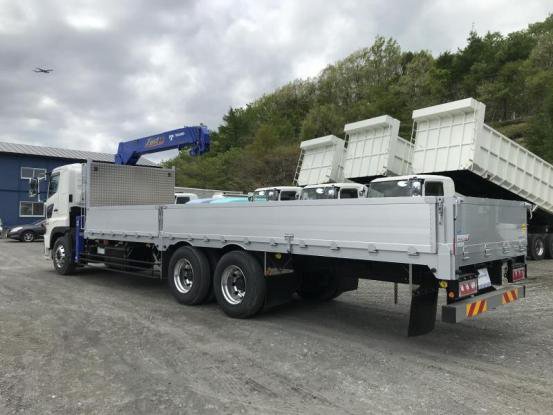 2024 日野　プロフィア