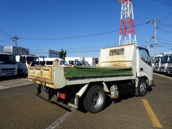 2014 日野　デュトロ