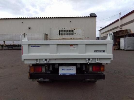 2021 いすゞ　エルフ