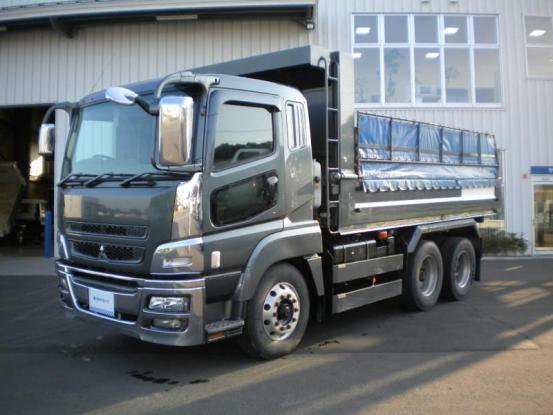 2015 三菱ふそう　スーパーグレート