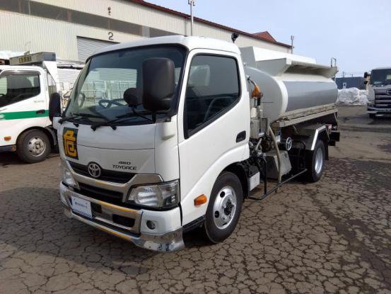 2016 トヨタ　トヨエース