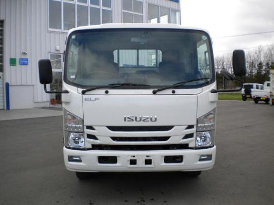 2021 いすゞ　エルフ