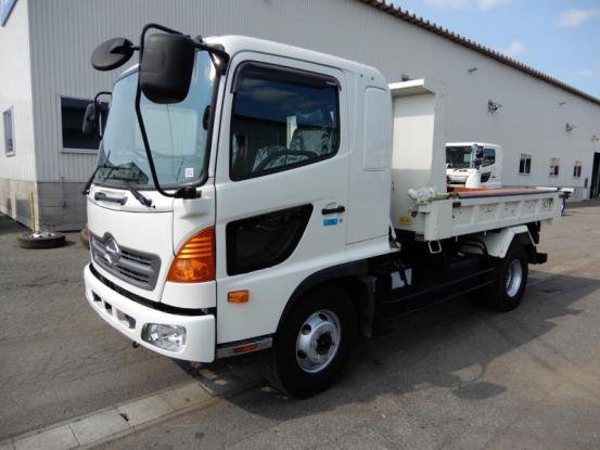 2017 日野　レンジャ－　ダンプ(Ｌゲート)