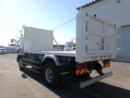 2009 三菱ふそう　ファイター