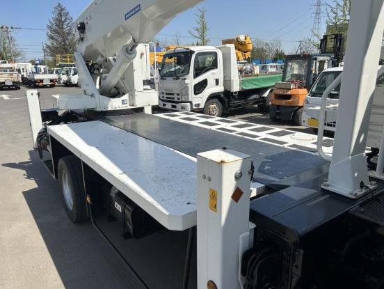 2017 日野　レンジャー