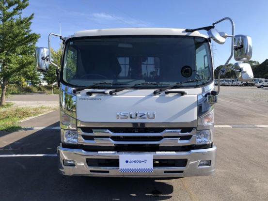 2017 いすゞ　フォワード