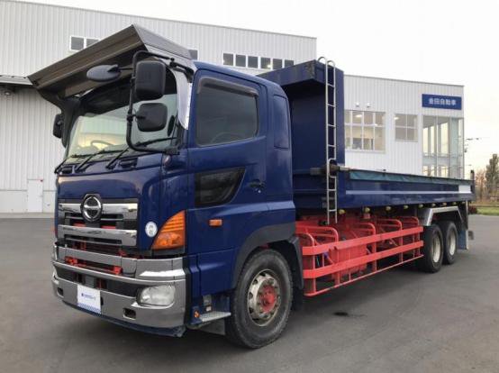 2015 日野　プロフィア