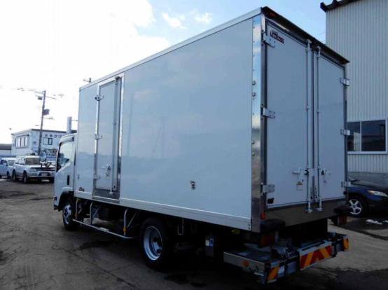 2019 いすゞ　エルフ