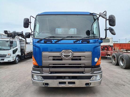 2011 日野　プロフィア