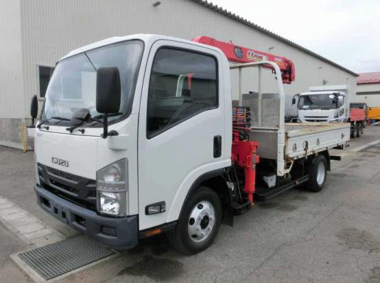 2017 いすゞ　エルフ