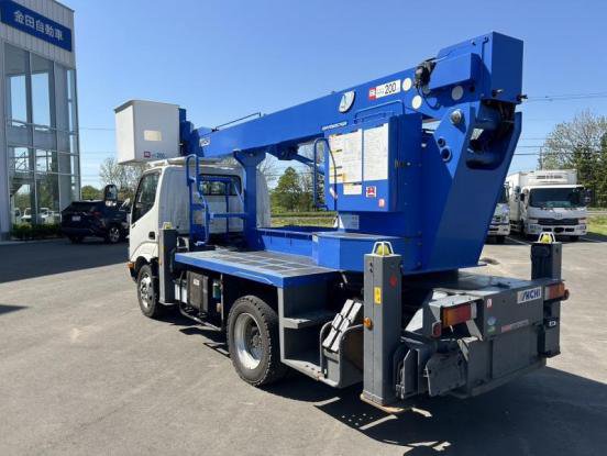 2019 日野　デュトロ