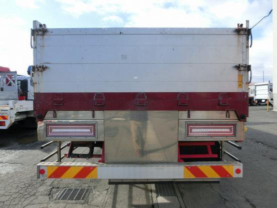 2013 三菱ふそう　スーパーグレート