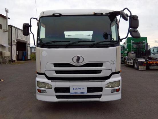 2009 日産UD　クオン