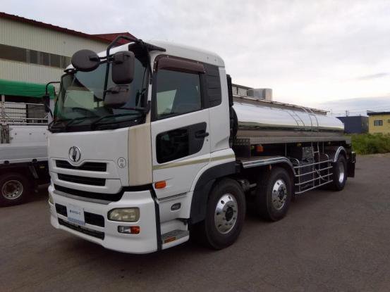 2009 日産UD　クオン