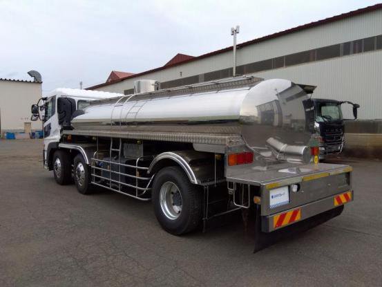 2009 日産UD　クオン