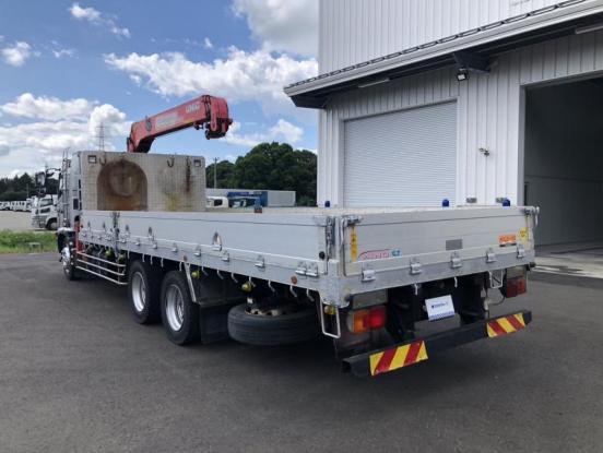 2013 日野　レンジャ－