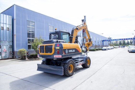 恒旺 HW200 挖掘机式潜孔钻机