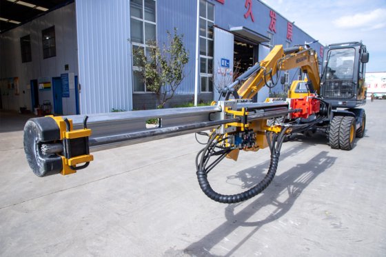 恒旺 HW200 挖掘机式潜孔钻机