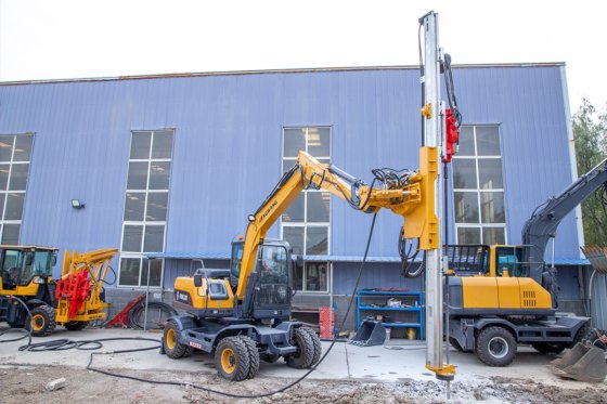 恒旺 HW200 挖掘机式潜孔钻机