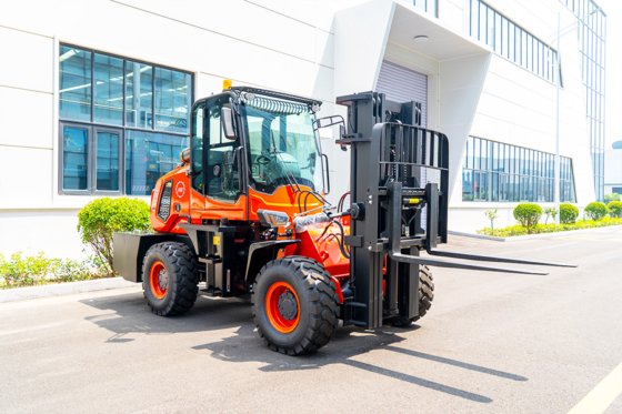 恒旺 HWC-35 全地形叉车