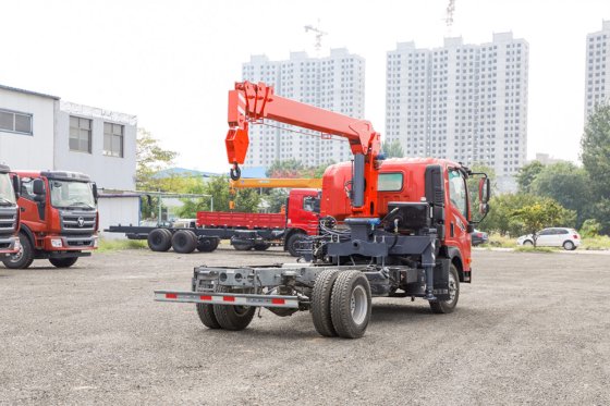 恒旺 3200KG 随车起重机