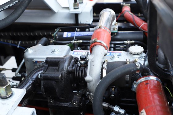 恒旺三轮车式混凝土搅拌车