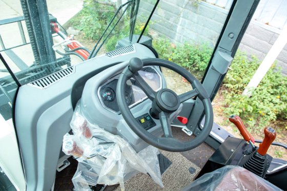 恒旺 HWC-40 全地形叉车