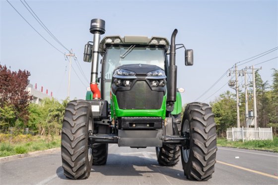 恒旺 110~200马力（16F+8R）系列拖拉机