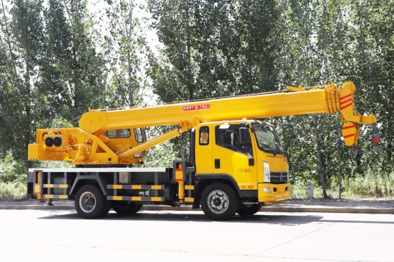 恒旺 HWKM10T 汽车起重机