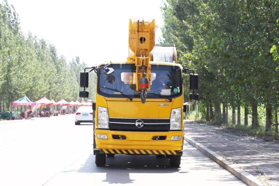 恒旺 HWKM10T 汽车起重机