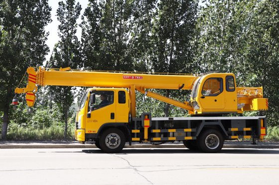 恒旺 HWKM10T 汽车起重机