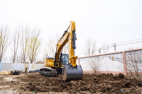 恒旺 HW-520 履带式挖掘机