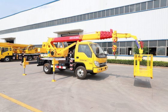 恒旺 HWFT5T 汽车起重机