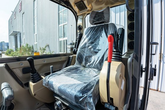 恒旺 HW-60 履带式挖掘机