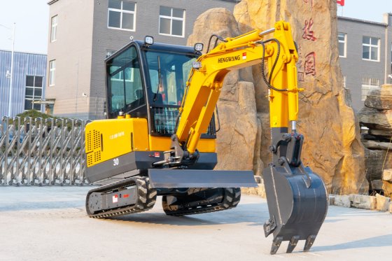 恒旺 HW-30 履带式挖掘机