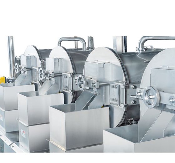 加熱パルプスラグ圧搾装置