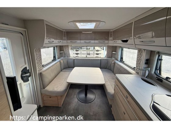 2021 Dethleffs Nomad 730 FKR