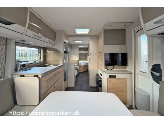 2021 Dethleffs Nomad 730 FKR