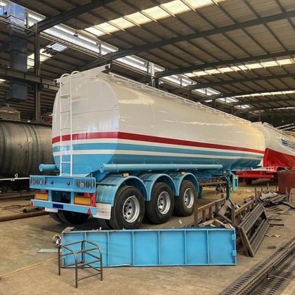 可定制油罐半挂车钢板悬挂/空气悬挂长途运输出售