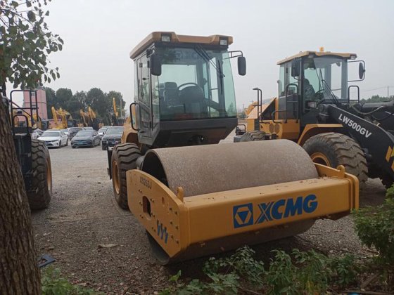 2022 XCMG XS263J