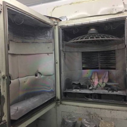 出售德国莱宝光学真空镀膜机