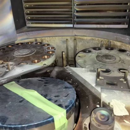 二手日本光驰OTFC-1300带AR涉频源光学真空镀膜机