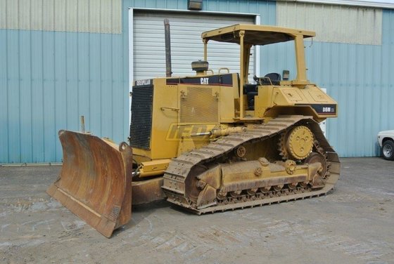 2001 Caterpillar D6M XL in